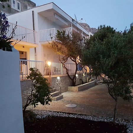 Apartments Santic Podaca Exterior foto